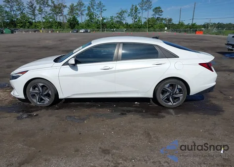 2023 Hyundai Elantra Sel from USA, damaged, VIN 5NPLS4AG5PH088017